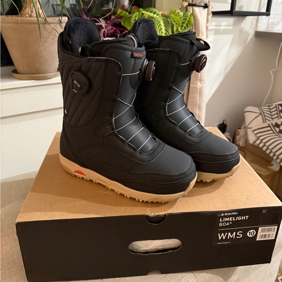 NWT Burton Limelight Women’s Boa Snowboard Boots - Picture 5 of 9